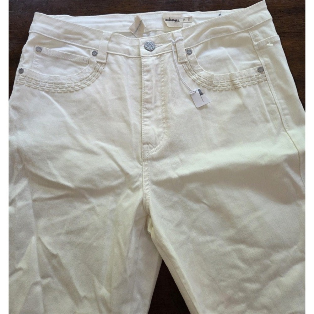 NWOT Soft Surroundings 12 Ultimate Cropped Embroidered Jeans Cream 127035 - Picture 3 of 5